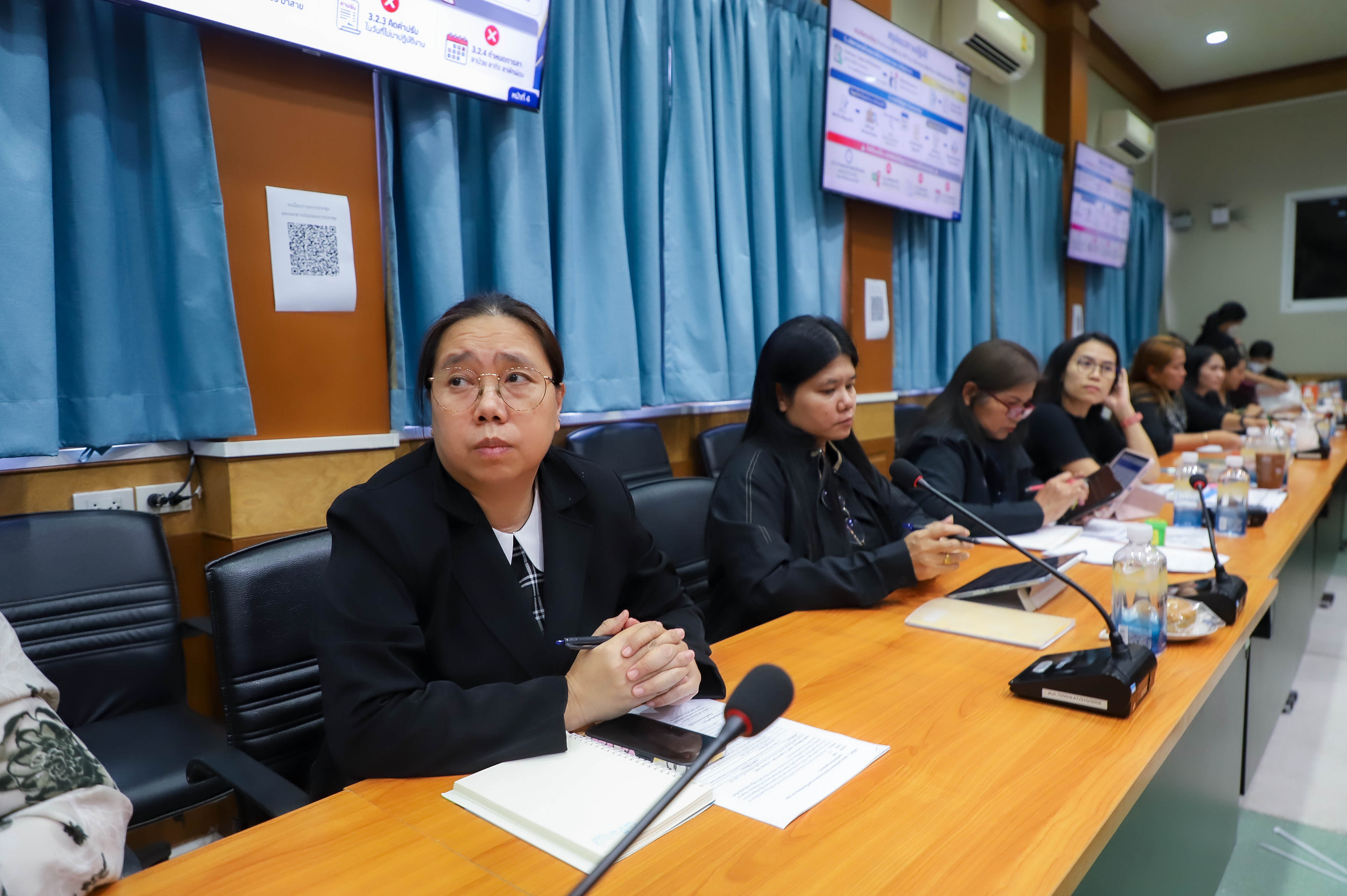 title - ส.ป.ก. ประชุมการซักซ้อมความเข้าใจงานจ้างเหมาบริการบุคคลธรรมดาตามพระราชบัญญัติการจัดซื้อจัดจ้าง และการบริหารพัสดุภาครัฐ พ.ศ. 2560